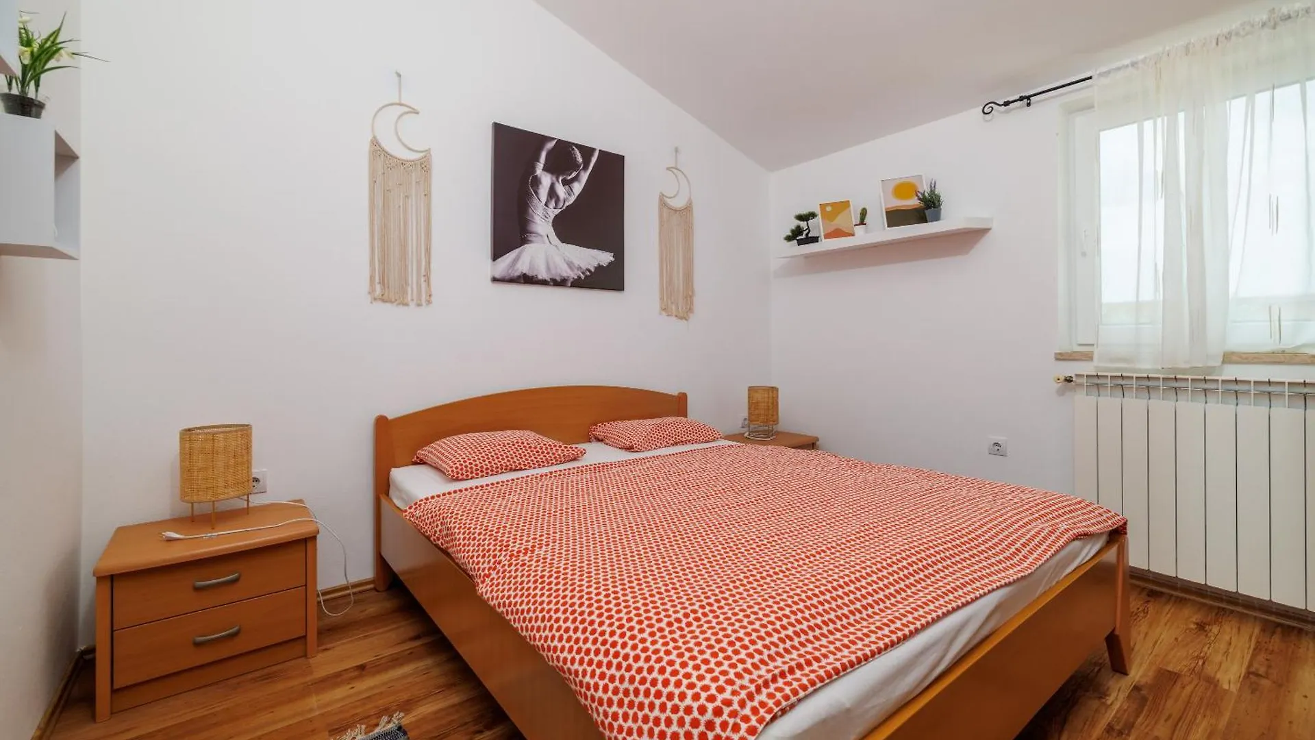 House Luigi Blue And Green In One Place Valbandon Kroatien